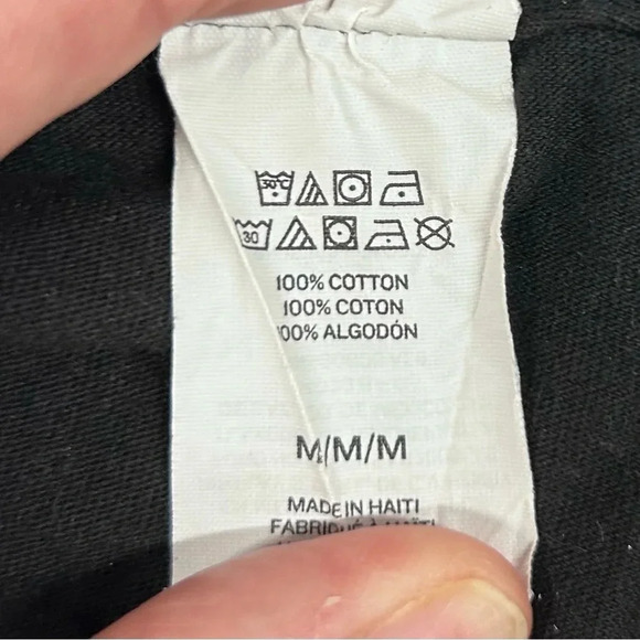 Iconic Erykah Badu Unfollow Me 2023 Concert T-Shirt Tee - Picture 7 of 9